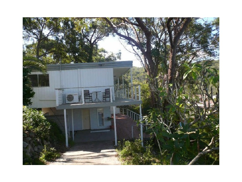 3 SUBLIME POINT AVENUE, Tascott NSW 2250