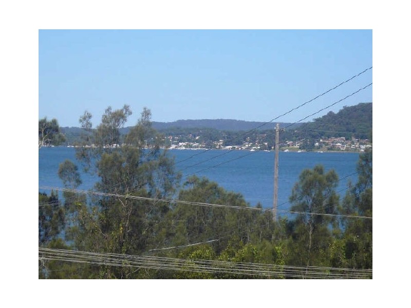 3 SUBLIME POINT AVENUE, Tascott NSW 2250