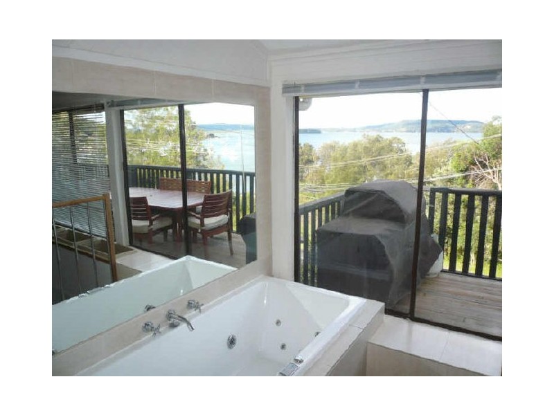 266 GLENROCK PARADE, Tascott NSW 2250