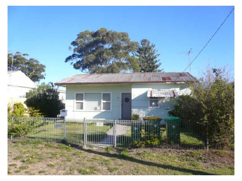 24 GWENDOLEN AVENUE, Umina Beach NSW 2257