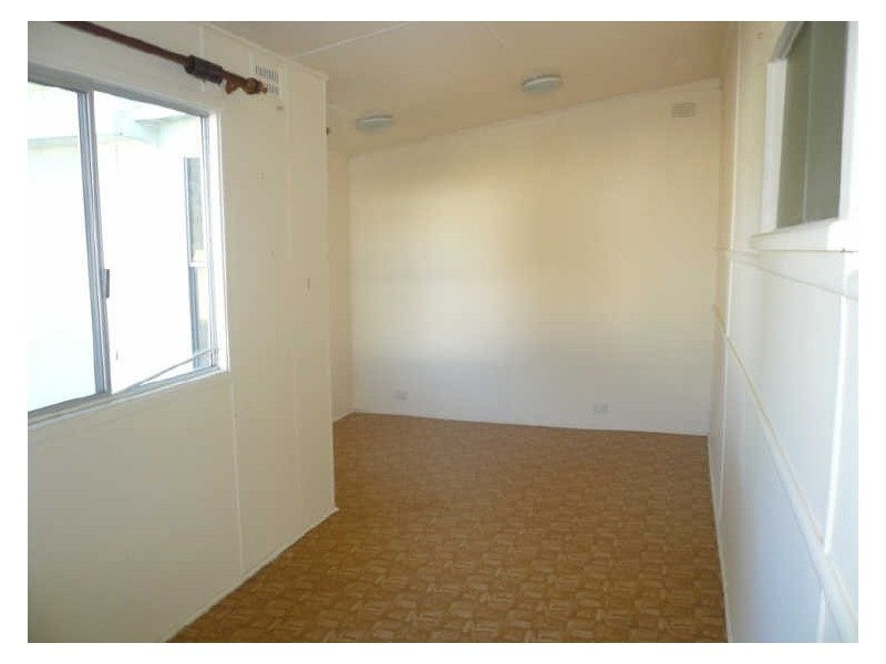 24 GWENDOLEN AVENUE, Umina Beach NSW 2257