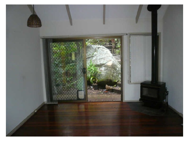 10 Shore Brace, Tascott NSW 2250