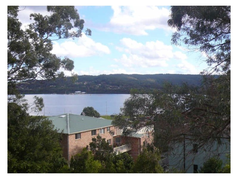 20/9-12 BROADVIEW AVENUE, Gosford NSW 2250