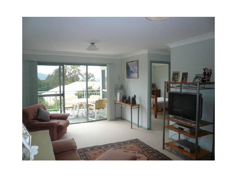 5a Margaret Street, Point Clare NSW 2250
