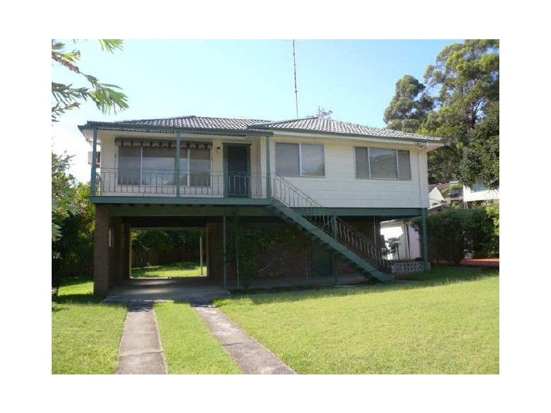 6 Genoa Place, Tascott NSW 2250