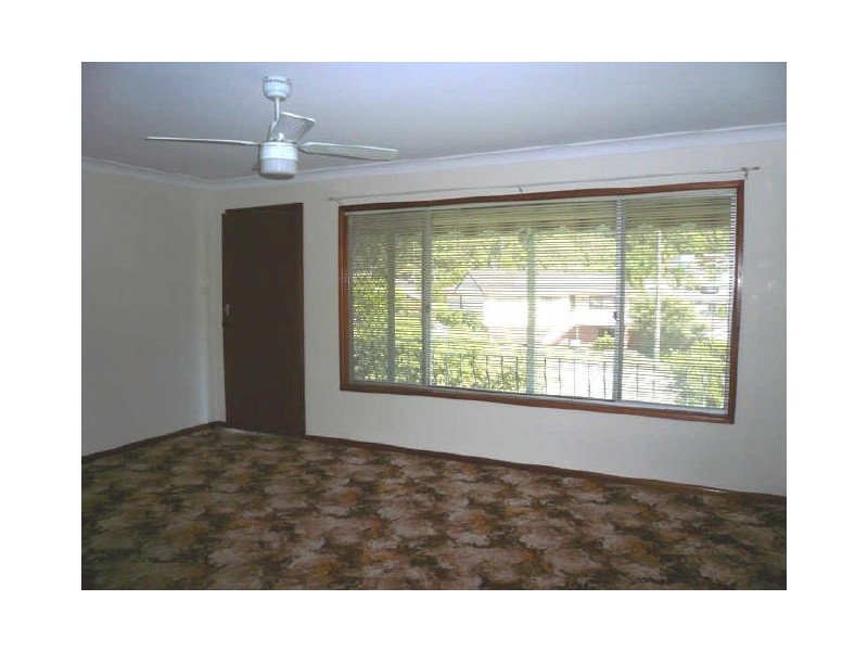 6 Genoa Place, Tascott NSW 2250