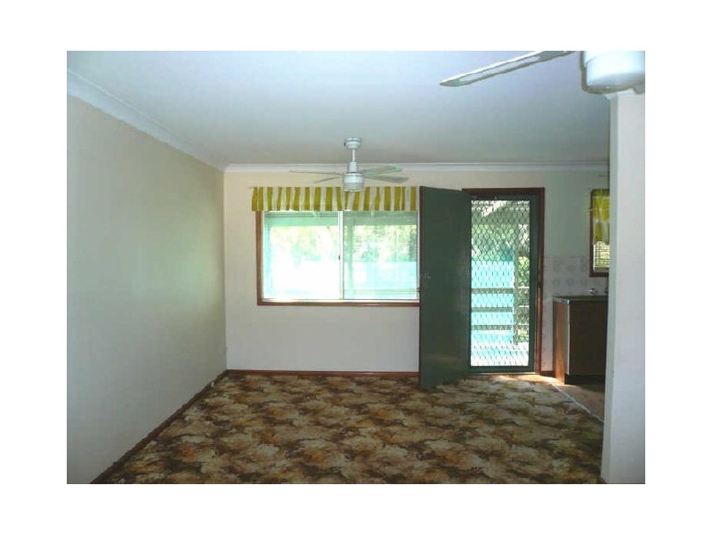 6 Genoa Place, Tascott NSW 2250