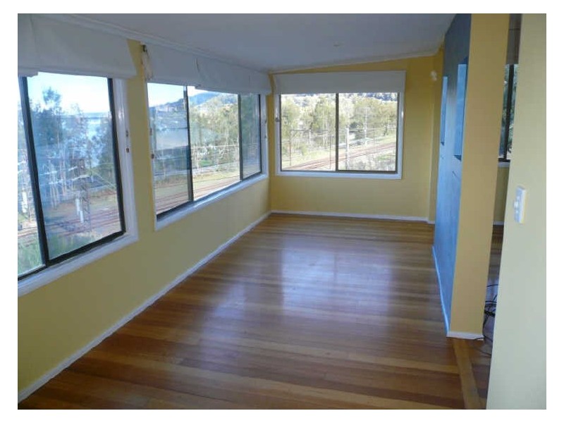 302 Glenrock Parade, Tascott NSW 2250