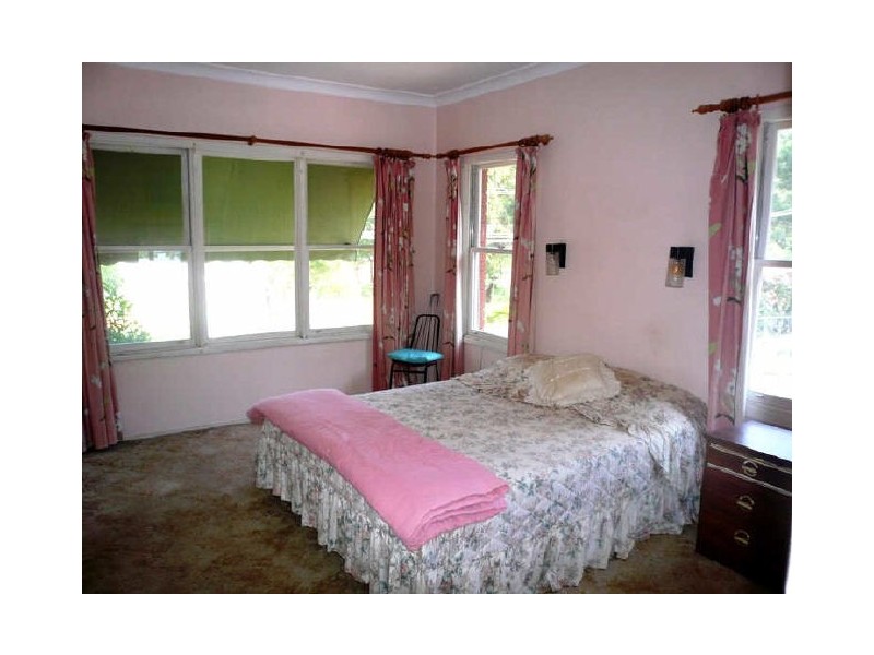 3 Melaleuca Crescent, Tascott NSW 2250