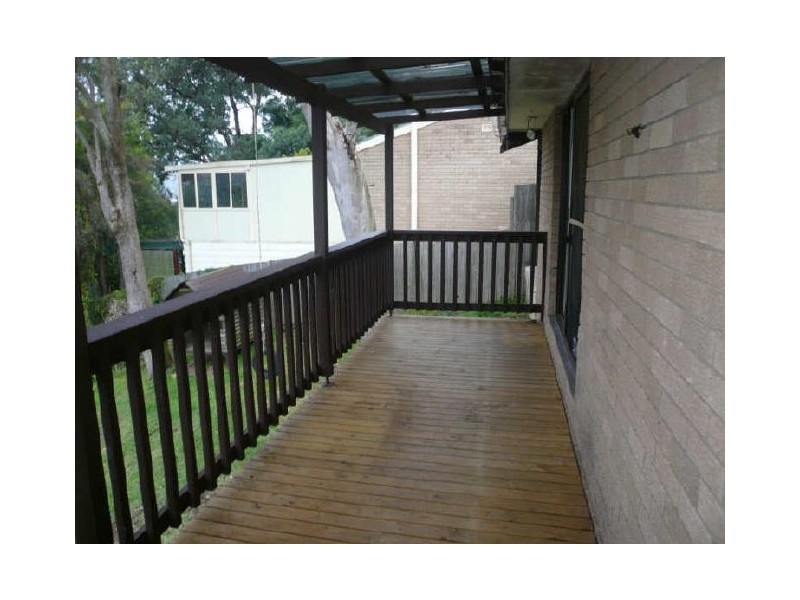 12 FIONA STREET, Point Clare NSW 2250