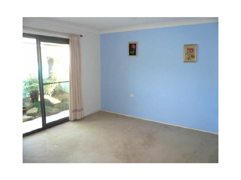 39 BAYLINE DRIVE, Point Clare NSW 2250
