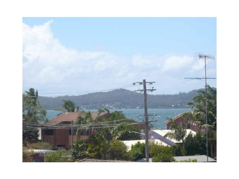 10 WATERVEIW CRESCENT, Tascott NSW 2250