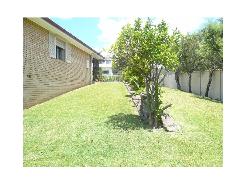 10 WATERVEIW CRESCENT, Tascott NSW 2250