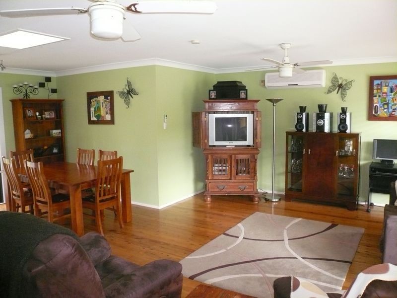 20 WENDY DRIVE, Point Clare NSW 2250