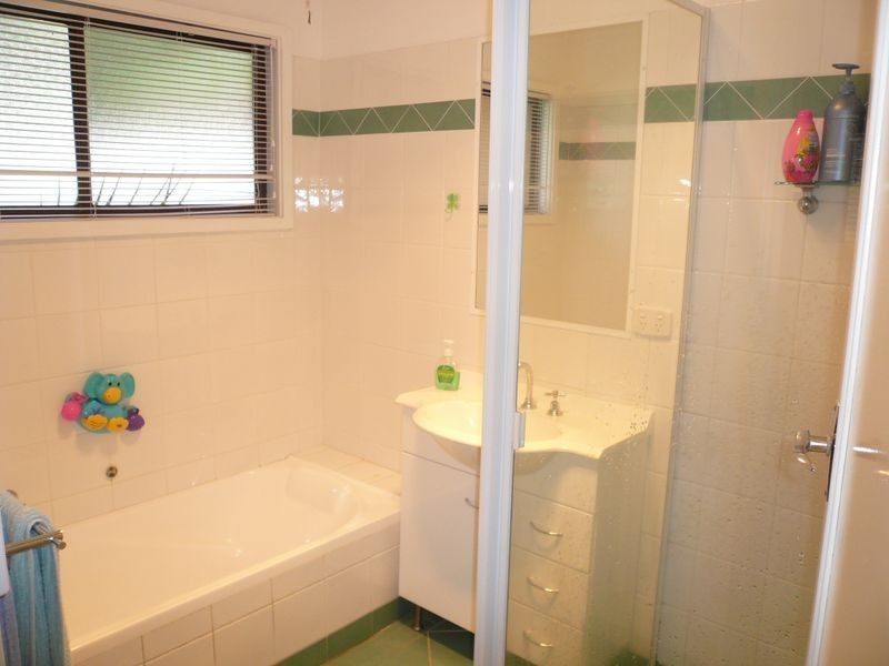20 WENDY DRIVE, Point Clare NSW 2250