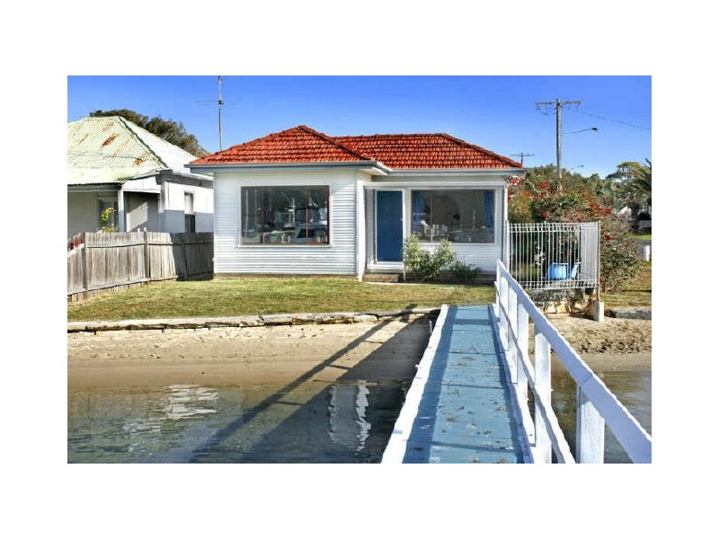2 Karu Ave, Booker Bay NSW 2257