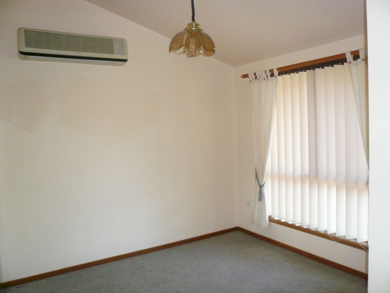 4 SAWYER CLOSE, Green Point NSW 2251
