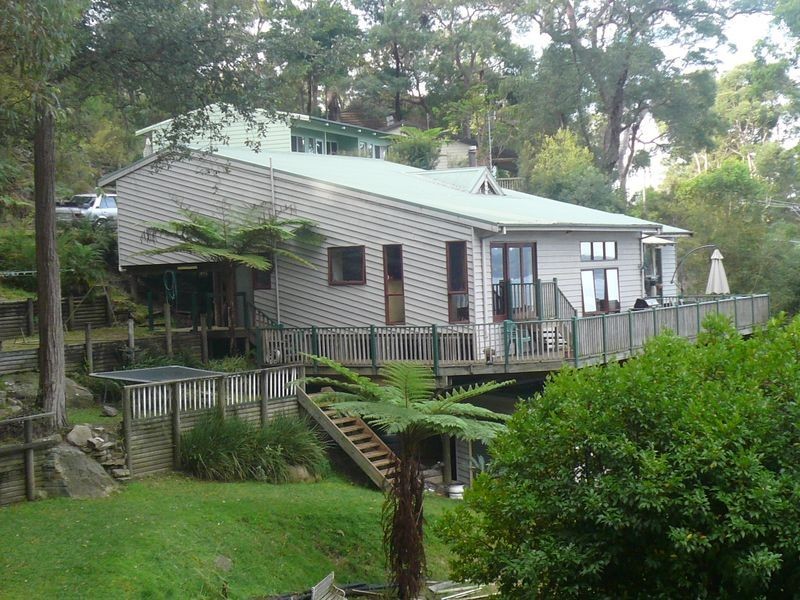 24 Indra Road, Tascott NSW 2250