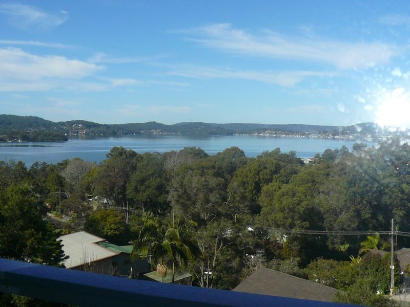 31 Scott Street, Point Clare NSW 2250