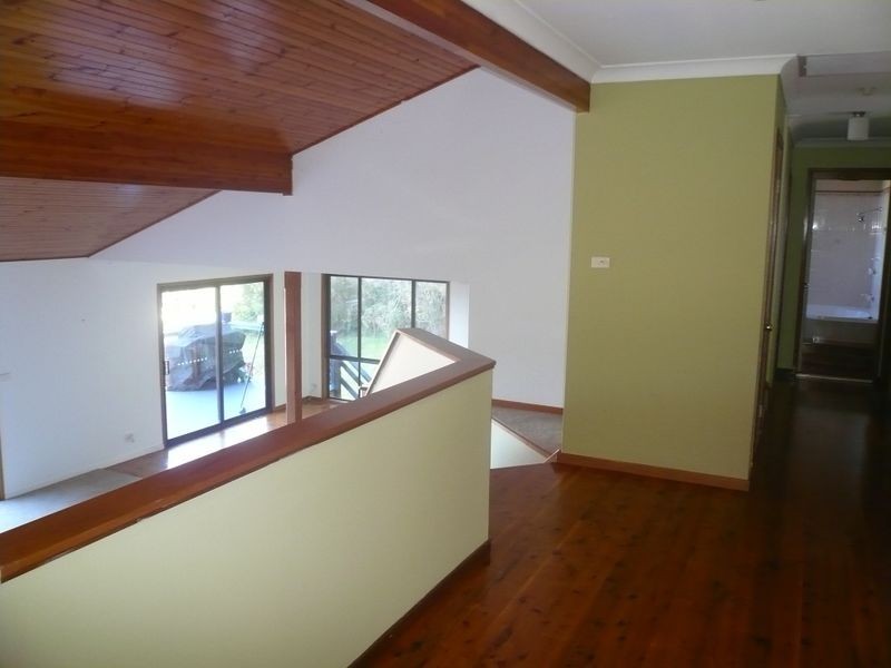 31 Scott Street, Point Clare NSW 2250