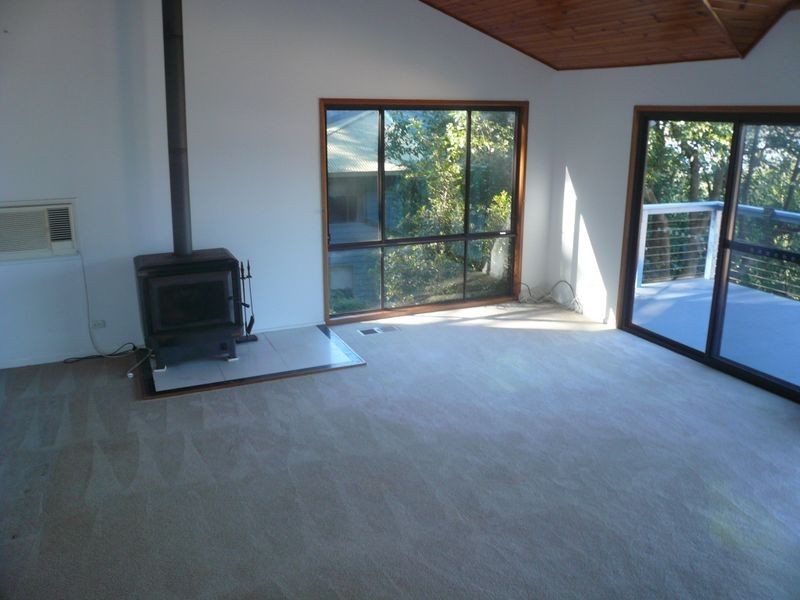 31 Scott Street, Point Clare NSW 2250