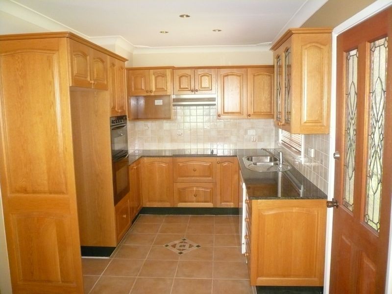 4 SHORE BRACE, Tascott NSW 2250