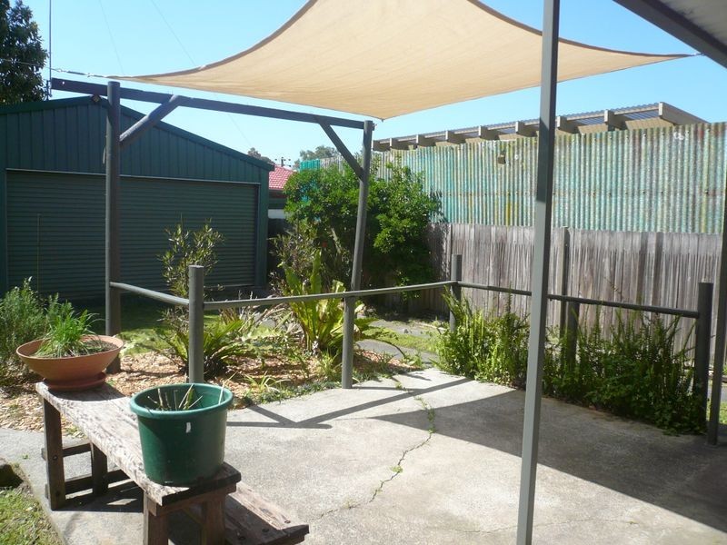 4 SHORE BRACE, Tascott NSW 2250