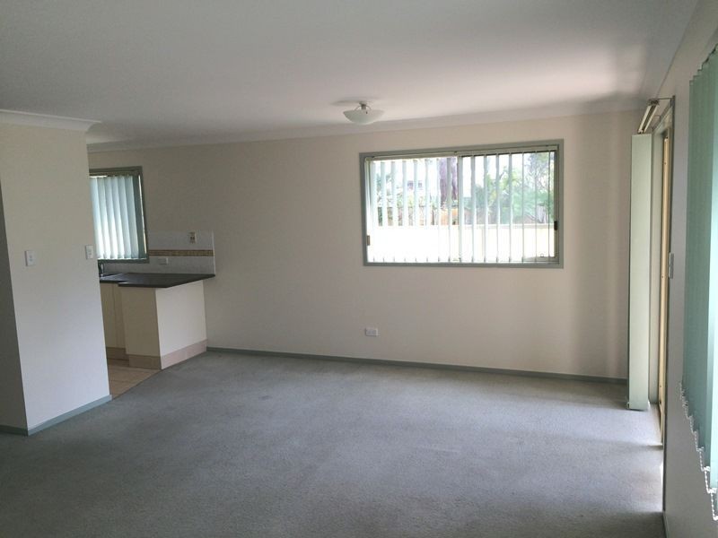 2/3 WINIFRED AVENUE, Umina Beach NSW 2257