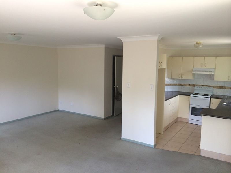 2/3 WINIFRED AVENUE, Umina Beach NSW 2257