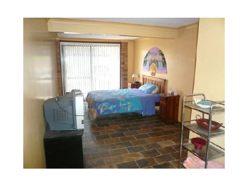 Point Clare NSW 2250