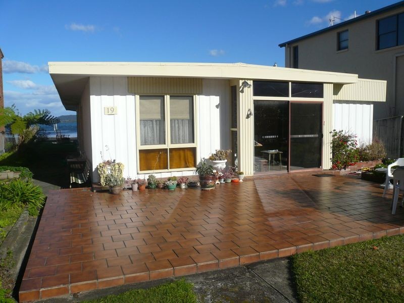 19 Victory Parade, Tascott NSW 2250