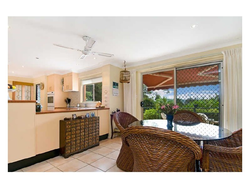 6 Thomas Street, Tascott NSW 2250