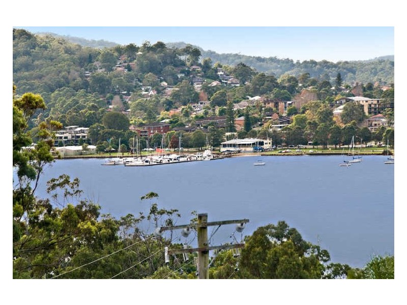 16/115 Brisbane Water Drive, Point Clare NSW 2250