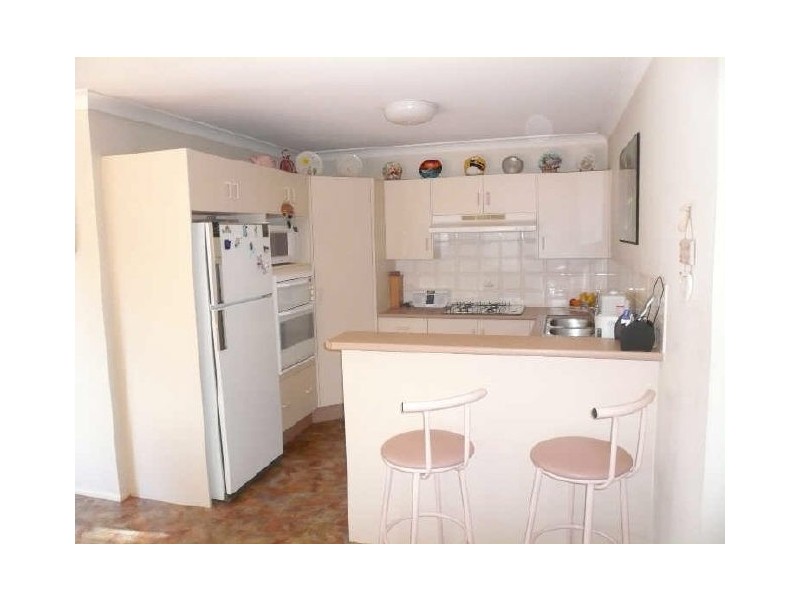 56 Singleton Road, Point Clare NSW 2250