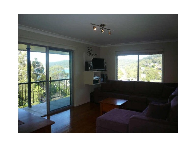 14 Kateena Avenue, Tascott NSW 2250