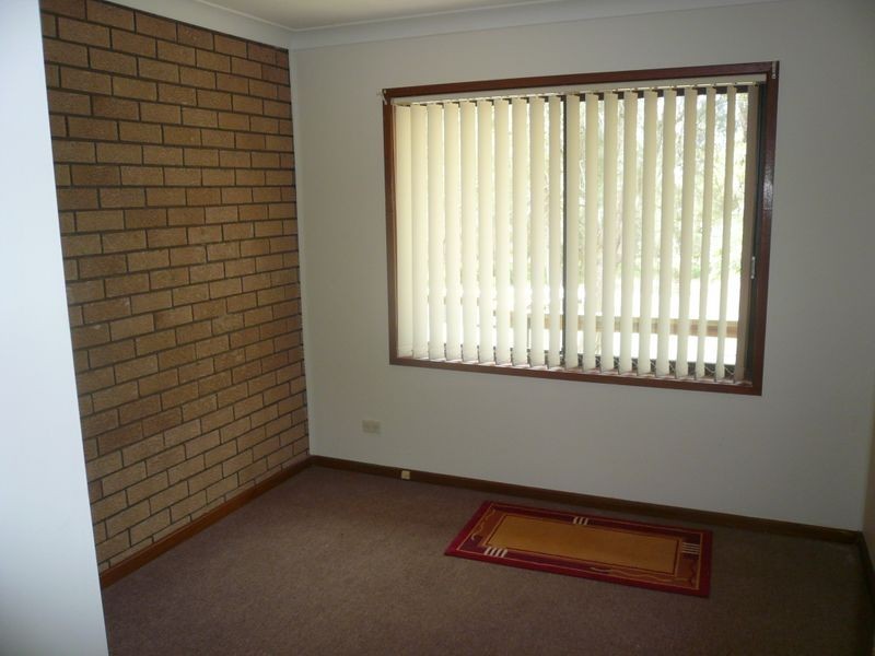 2/28 Fisher Road, Point Clare NSW 2250