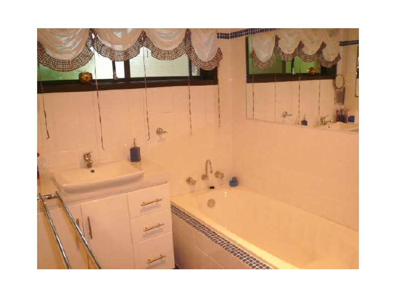 Point Clare NSW 2250