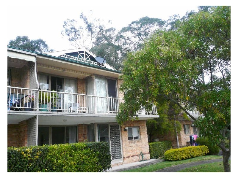 10/12 Kinarra Ave, Wyoming NSW 2250
