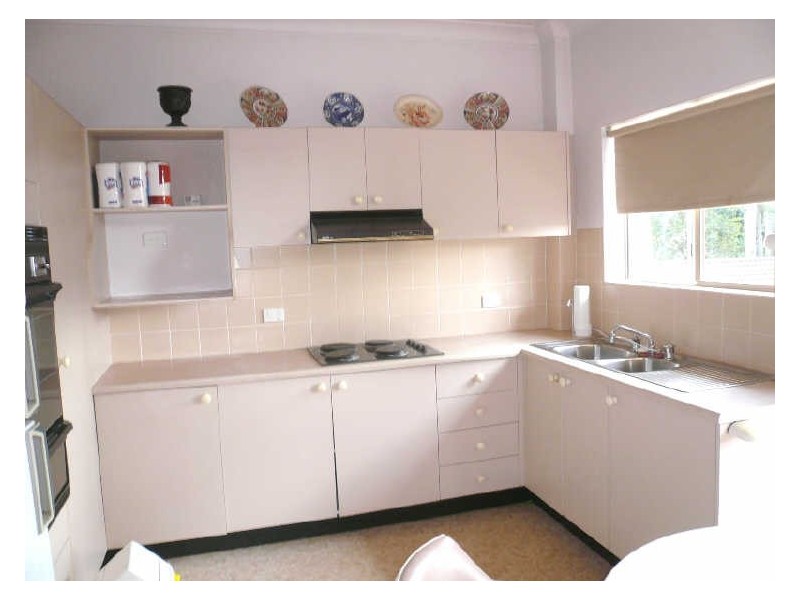10/12 Kinarra Ave, Wyoming NSW 2250