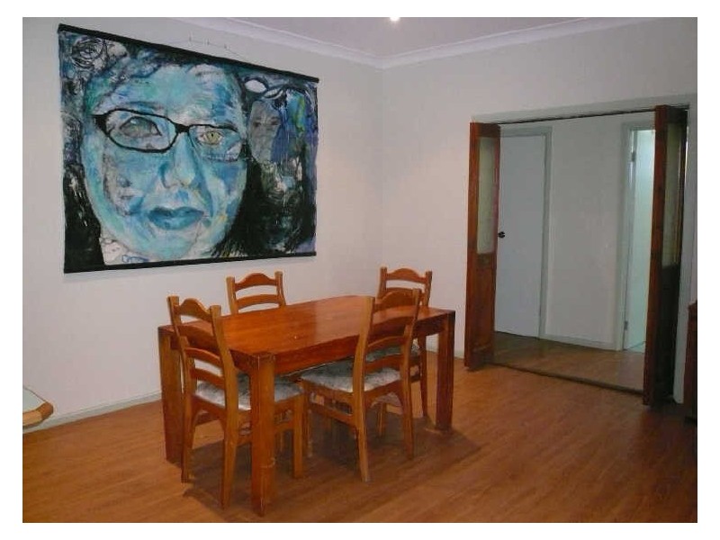 1 Matthews Parade, Point Clare NSW 2250