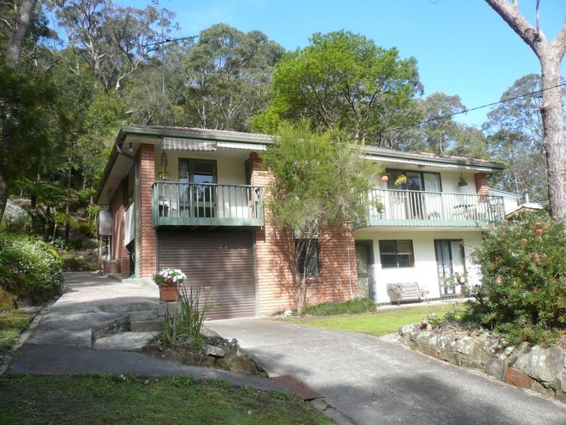 21 Melaleuca Crescent, Tascott NSW 2250