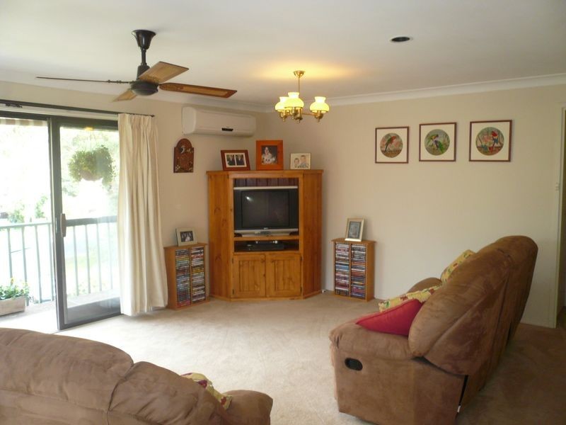 21 Melaleuca Crescent, Tascott NSW 2250