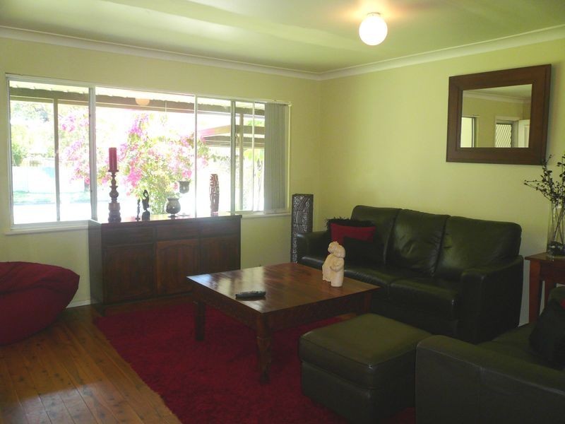 52 Bluefish Crescent, Tascott NSW 2250