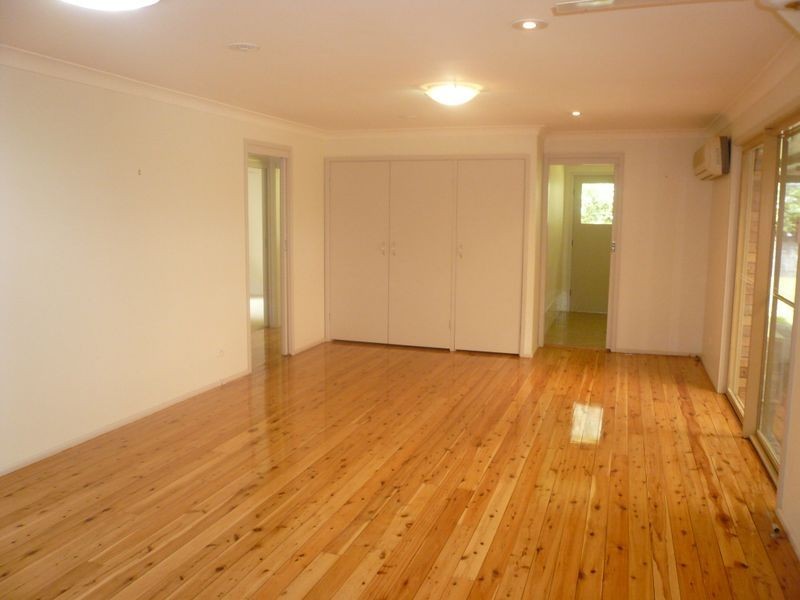 29 Tania Drive, Point Clare NSW 2250