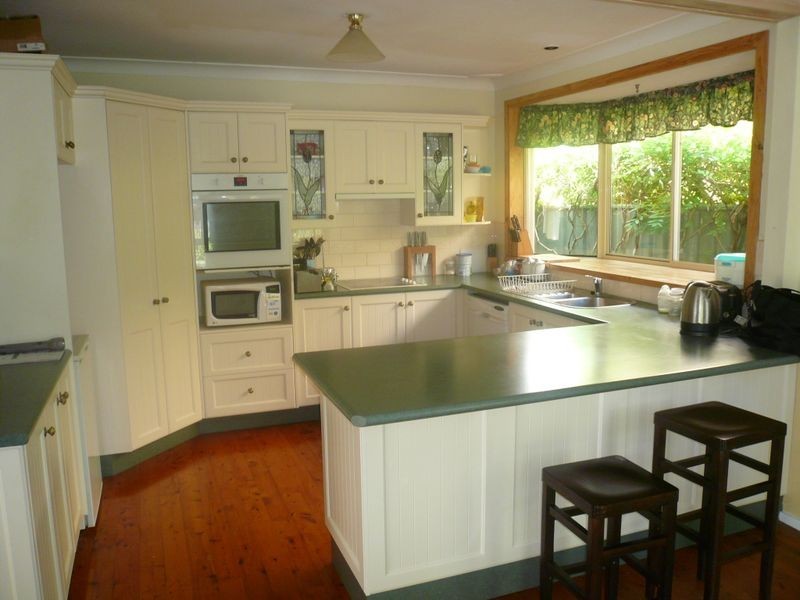 18 Wendy Drive, Point Clare NSW 2250