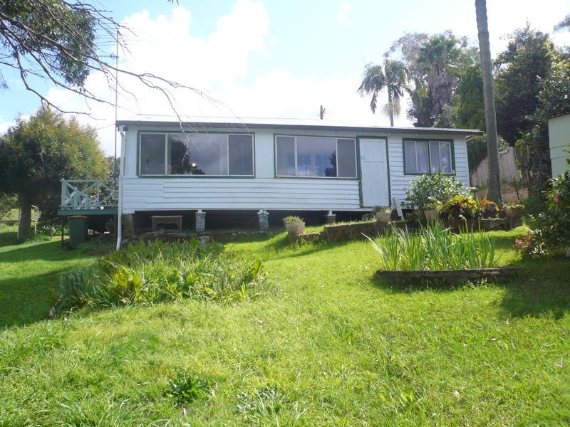 49 Caroline Street, East Gosford NSW 2250