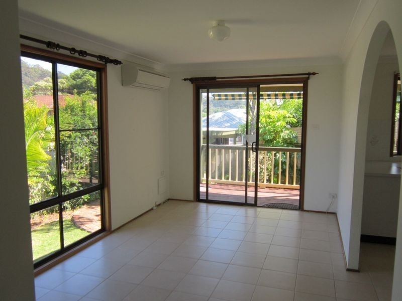 13 Alukea Avenue, Point Clare NSW 2250