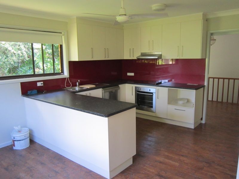 22 Fiona Street, Point Clare NSW 2250