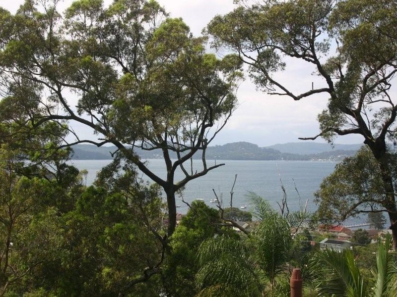 11 Kateena Avenue, Tascott NSW 2250