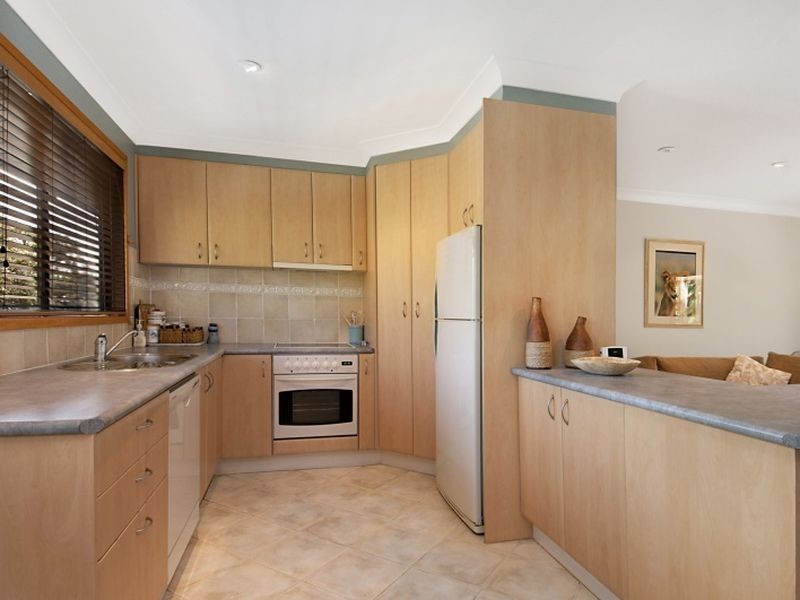 29 Collard Road, Point Clare NSW 2250